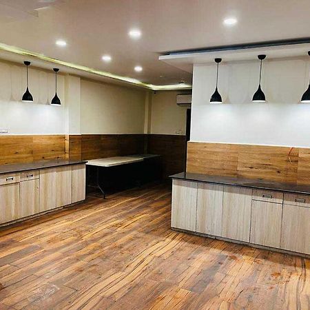 Oyo Hotel Happy Homes بوبال المظهر الخارجي الصورة