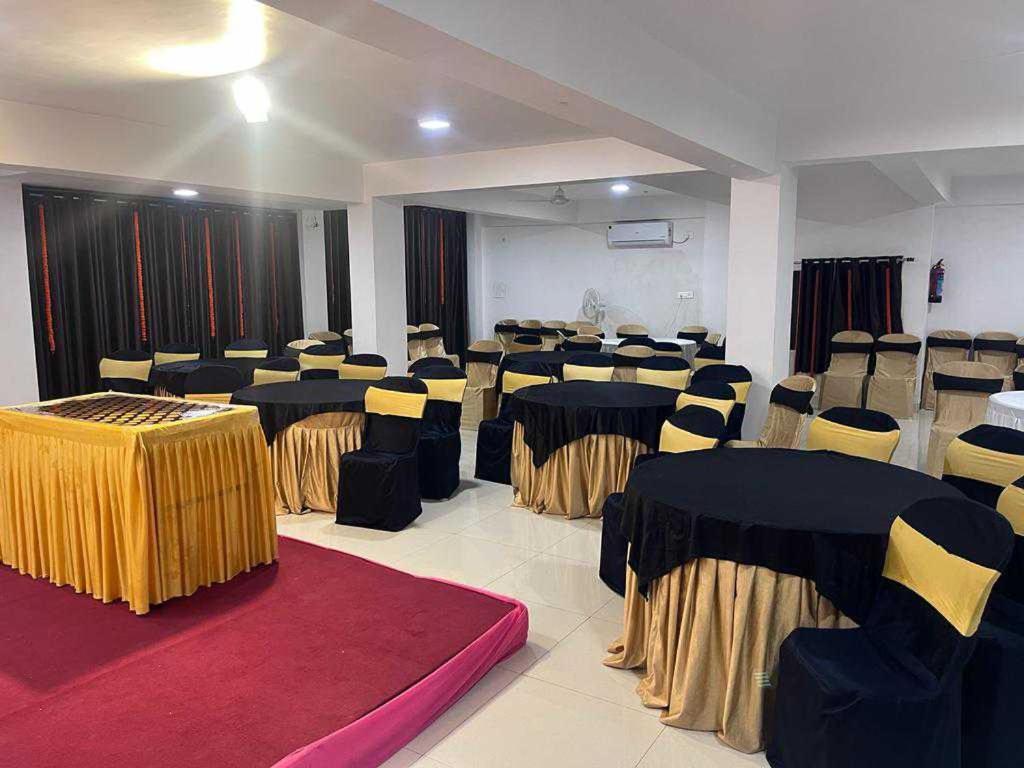 Oyo Hotel Happy Homes بوبال المظهر الخارجي الصورة